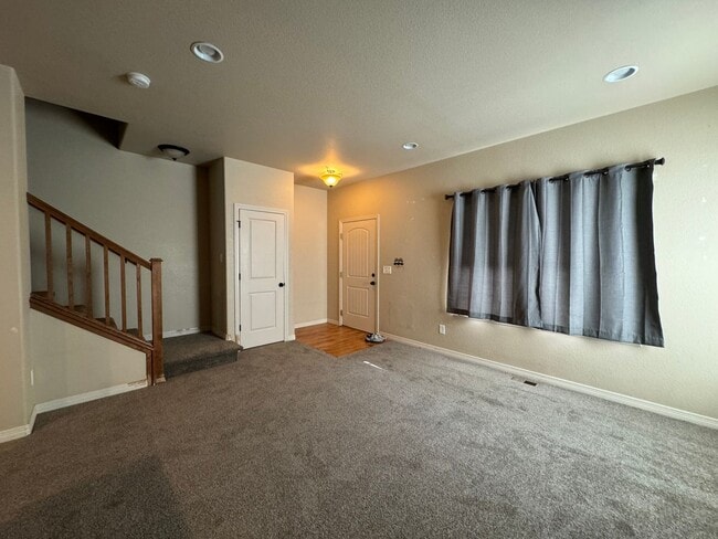 Photo - Beautiful 3 Bed 2 Bath home in Ridgen Farm.