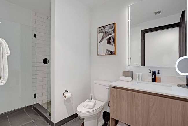 Photo - 398 NE 5th St Unit SI ID1504014P