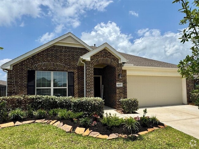 Building Photo - 14207 Emerald Ter Trl Rental