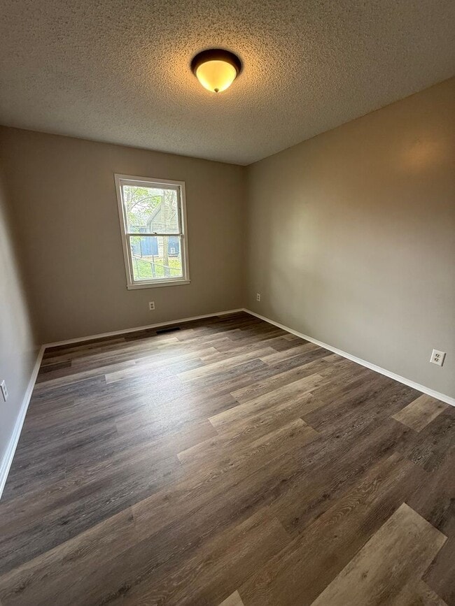 Photo - AVAILABLE NOW! 3 bed 1 bath with 1 car attached garage