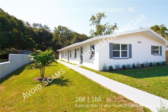 Building Photo - 2/1 Duplex Largo with shared laundry Unit B Rental