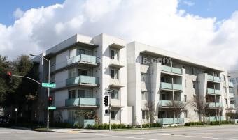 Photo - 160 S Hudson Ave Condo