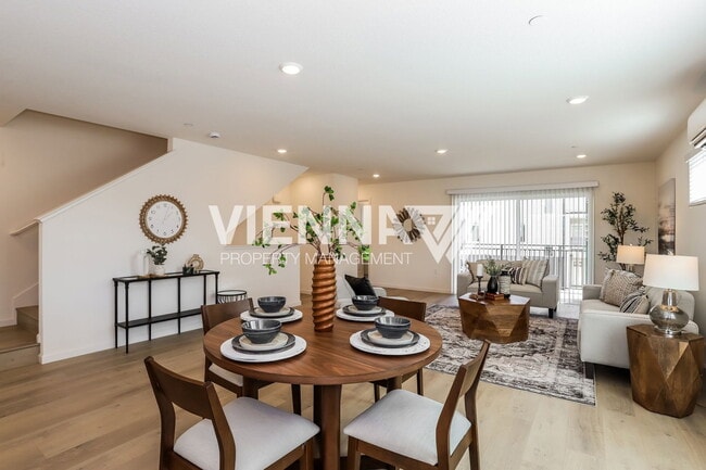 Photo - 8100 Quiet Knolls Dr