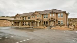 Building Photo - Cottage at Fossil Hills Townhome