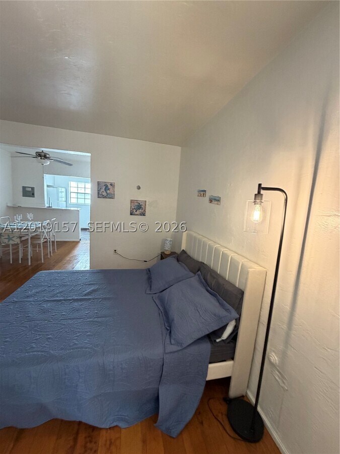 Photo - 1551 Michigan Ave Unit 4
