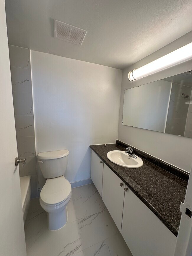 Photo - Lenworth Towers