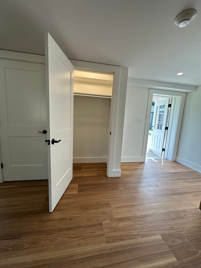 Photo - 61 Old Amherst Rd