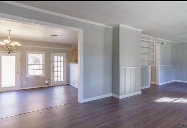 Photo - 2802 Tryon Rd