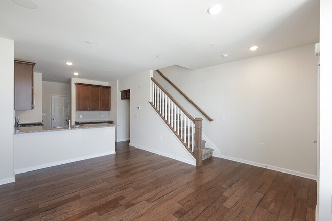 Photo - 93 Robeson St