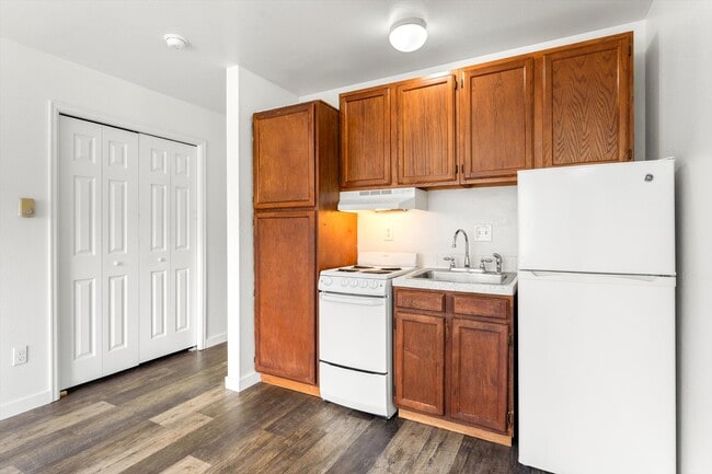 Canyon Place Apartments