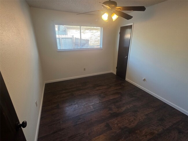 Building Photo - 11119 Sageburrow Dr