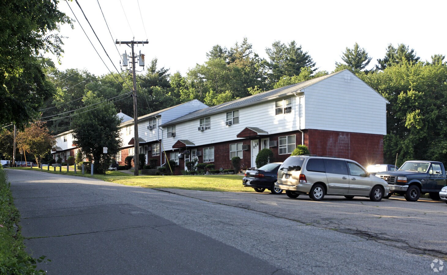 Photo - Corral Apartments