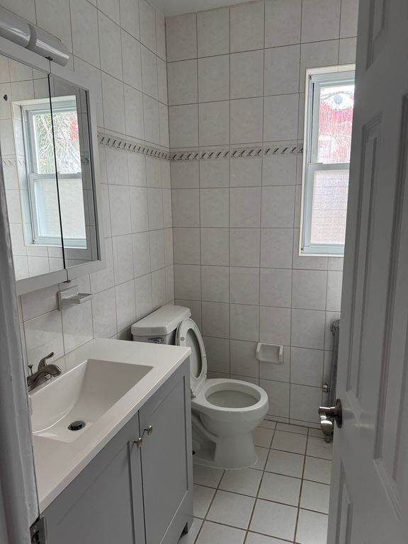 Photo - 165 Grant Ave