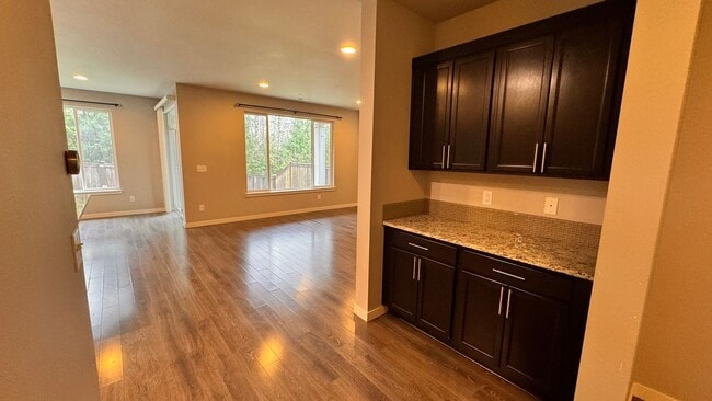 Photo - 4 bedroom 2.5 bath house in Auburn