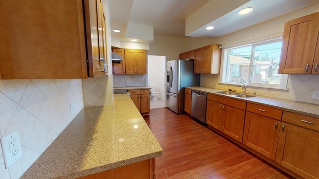 Photo - 2807 18th Ave S