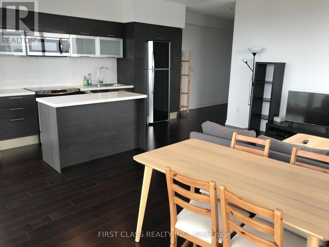 Photo - 386 Yonge St Unit 5102