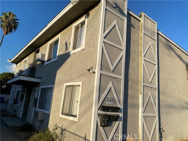 Photo - 170 E Olive St