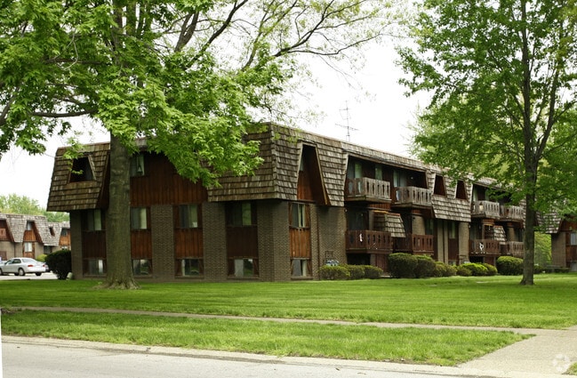 Sherwood Forest Apartments
