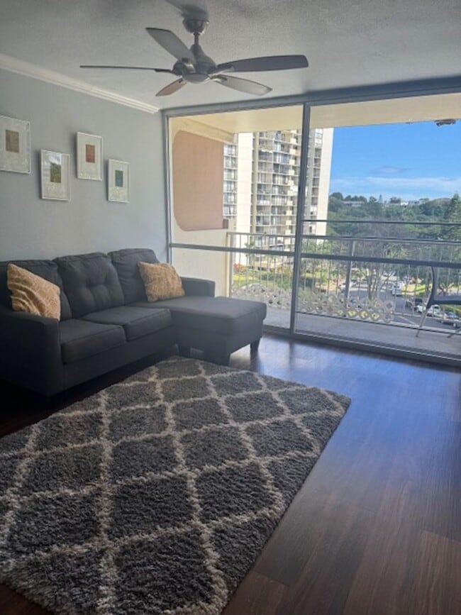 Photo - Highlander 1 Bedroom with Parking, Washer/Dryer in unit Unit 309