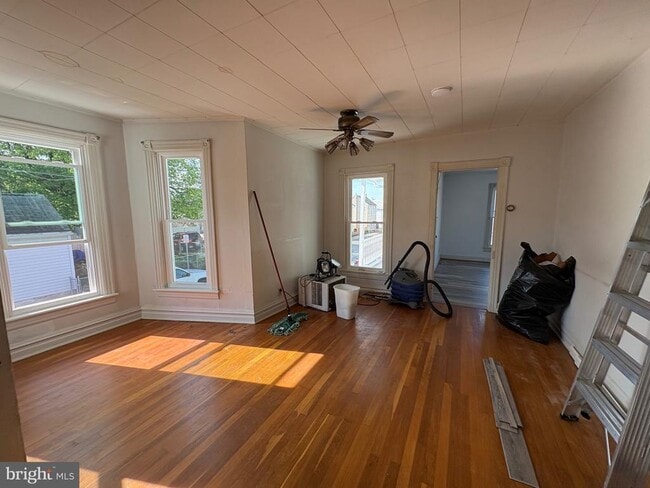 Photo - 50 E North St Unit 2