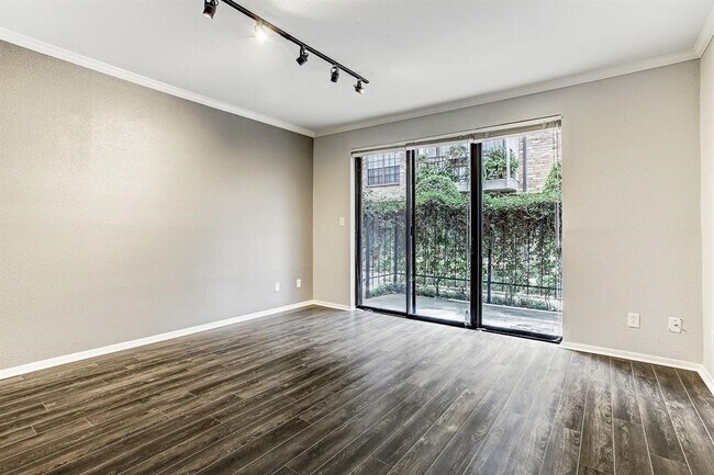 Photo - 2400 N Braeswood Blvd Unit 120