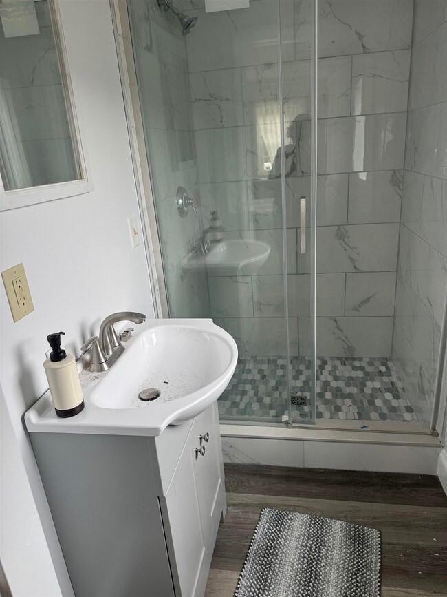 Photo - 300 Sagamore Rd