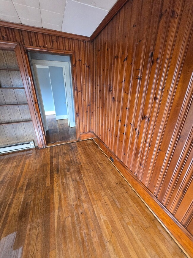 Photo - 204 S West St Unit #2