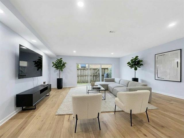 Building Photo - 6009 E University Blvd Unit 131