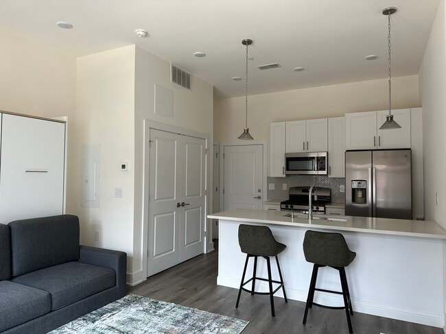 Kitchen - 1102 N 2nd St Unit D