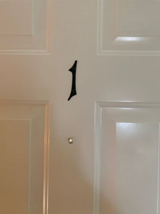 Building Photo - Pederson-PM-020-0122-337 Unit #1