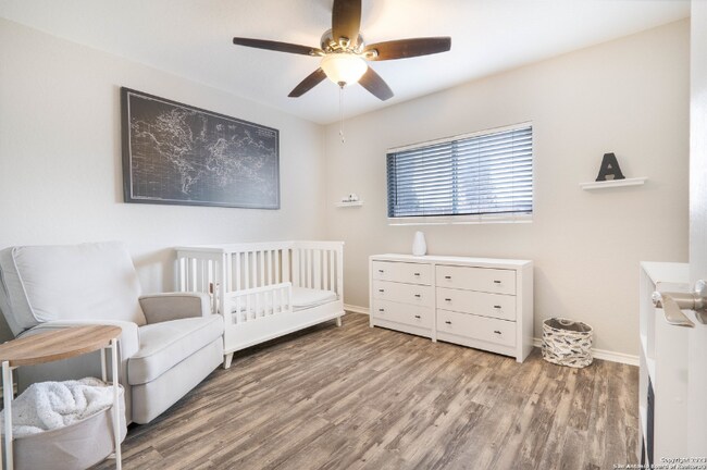 Photo - 6706 Tezel Oaks