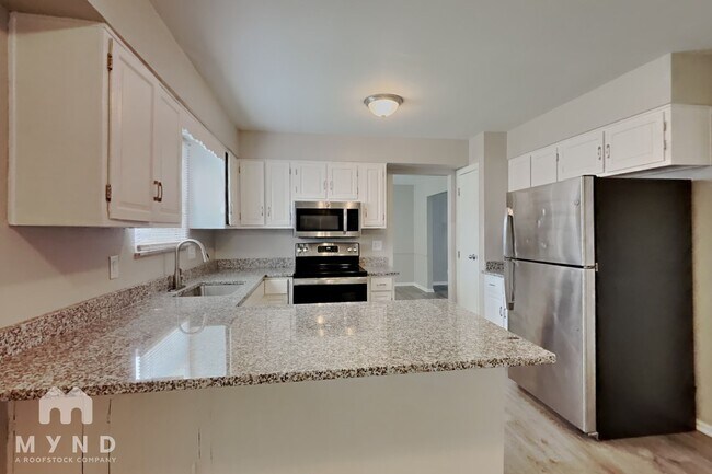 Photo - 1525 Francisco Rd