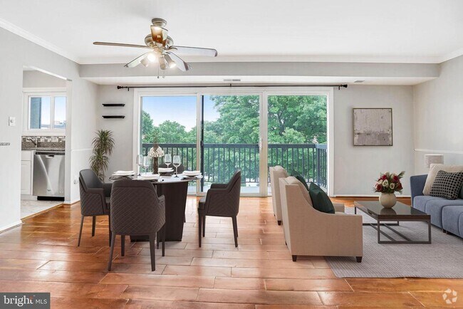 Building Photo - 3240 S 28th St Unit 303 Rental