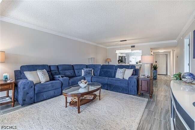 Photo - 7430 Lake Breeze Dr Unit 403