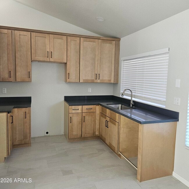 1828 E Villa Maria Dr