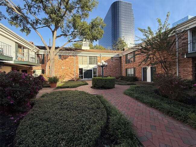 Building Photo - 3400 Timmons Ln Unit 52 56