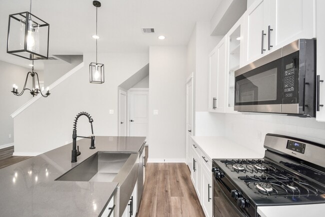 Photo - 8419 Berry Brush Ln