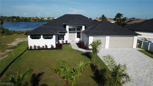 Photo - 702 NW 30th Pl House