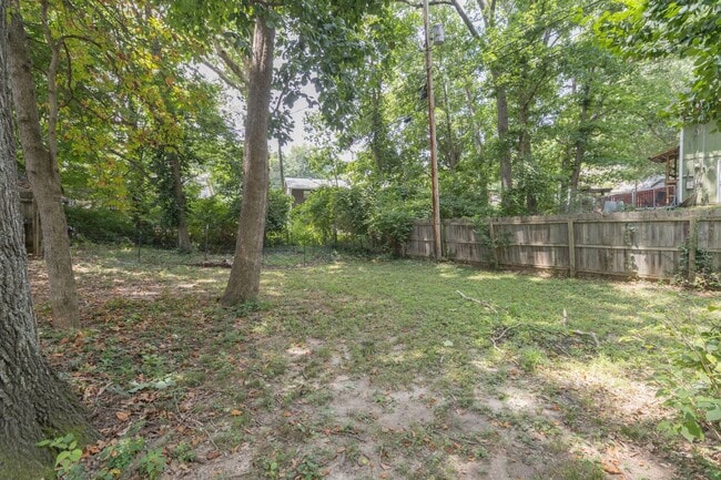 Photo - 1613-1615 Radcliffe Dr Unit 1613 Radcliffe Dr