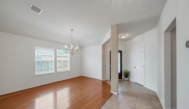 Photo - 2507 Rustic Trail Ln