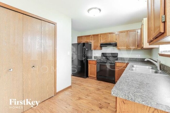 Photo - 2017 Willow Ridge Dr