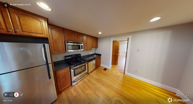 Photo - 441 Franklin St Unit 1L