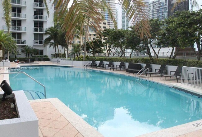 Photo - 1050 Brickell Ave Unit 1618