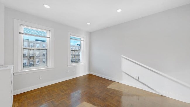 247221 - 16-40 Queensberry Street