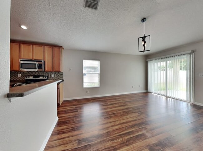 Photo - 16403 Tisons Blf Rd