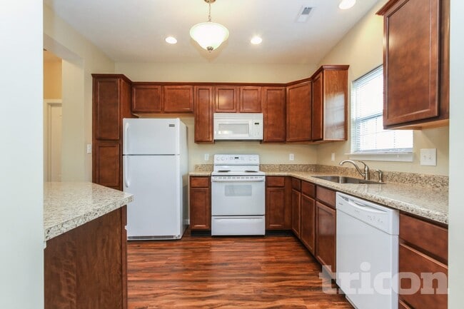 Photo - 5609 Lipizzan Ln