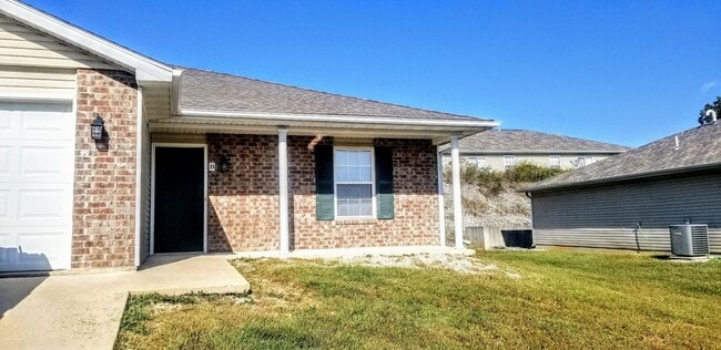 Building Photo - 21057 Honest Unit 21057 B Honest