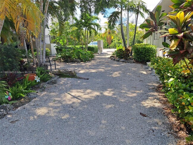 Building Photo - 13025 Emerald Dr Unit 255 Rental