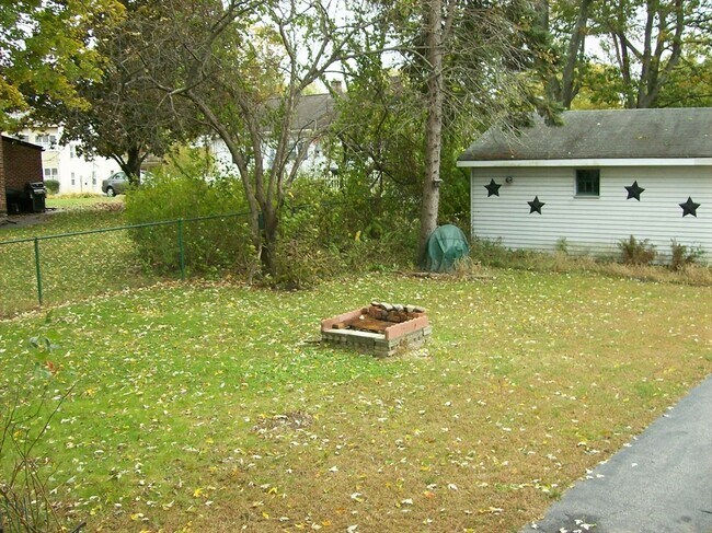 Photo - 17 Abington St Unit 2