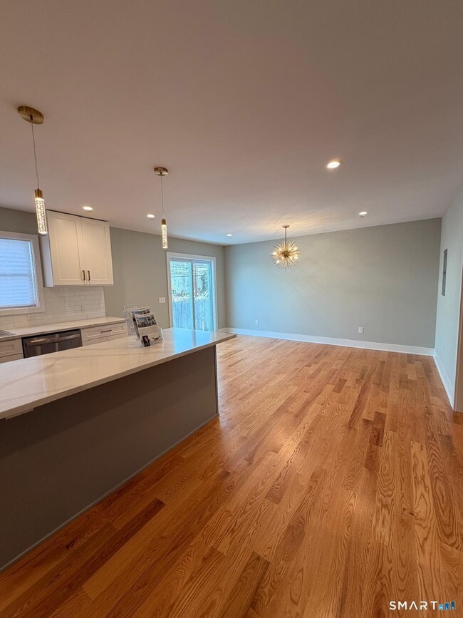 Photo - 20 Bouton St Unit B